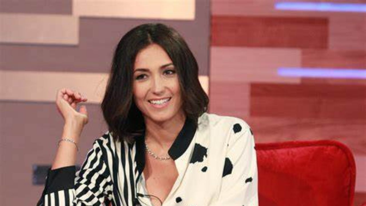 Caterina Balivo sorride