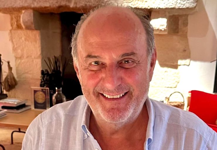 Gerry Scotti gesto genitori